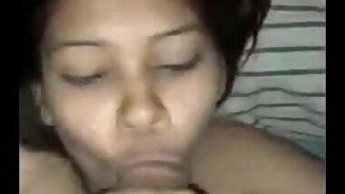 Desi teen sucking cock
