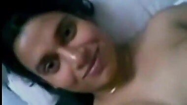 Bangladeshi big pussy girl