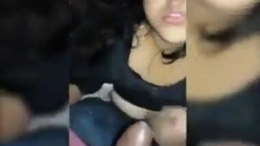 Indian girl giving deep throat