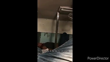 Desi sex in train, Desi train voyeur