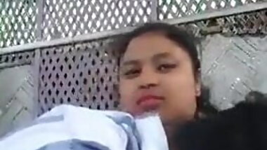 Indian girlfriend boobs sucking