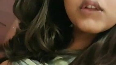 desi girl boobs show