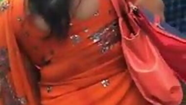 spraying cum on saree desi aunty ass