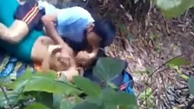 Village Desi indian couple outdoor sex, outdoor sex couple,