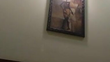 DEsi lovers fucked in hotel