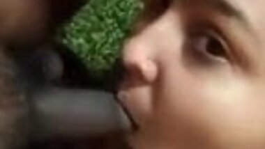 Desi Bangla boudi blowjob