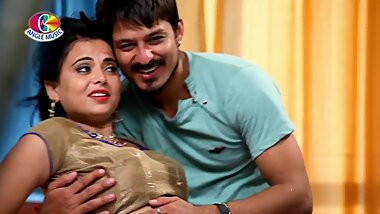 Hot bhojpuri song 68 - Sexy aunty's boobs pressed & grabbed many times