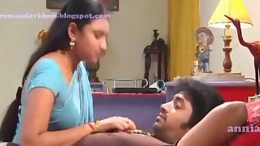 Hot Servant Seduce His Boss