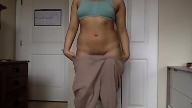 Self Recorded Pakistani Sex Video Of Sexy Babe Getting Naked