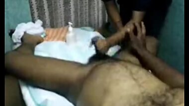 Indian nurse ne doctor ki muth mari full Hindi