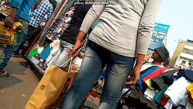 desi teen ass in jeans