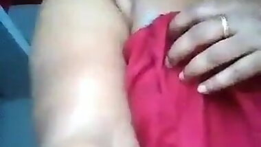 desi girl masturbating