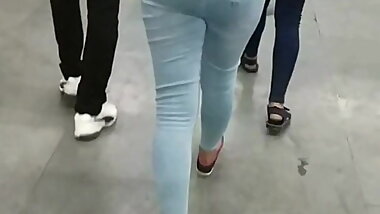 Desi teen hottest gaand ever....must watch !