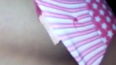 Sri Lankan GF shows her body