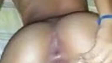 Sri lankan girl ass hole
