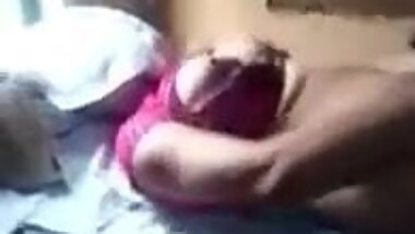 XXX video sex in under train Indian videos