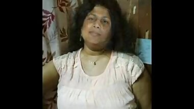Narayanganj Pritom Parlor Proprietor Arifa Jharna Homemade Sex Movie 3