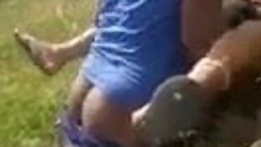 Village bhabhi ki hasakah chudae khet me 2020 Indian  desi