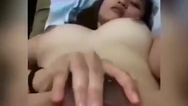 Pakistani girl fingring