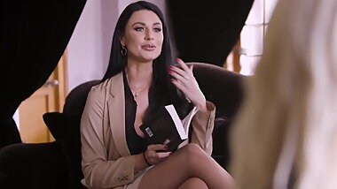 A 40 Year Old Wife's Deep Desires