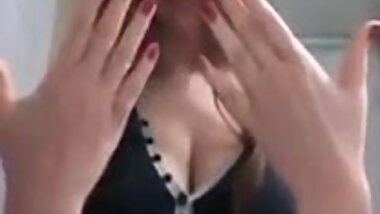 pakistani bitches are available for cum tributes and moaning