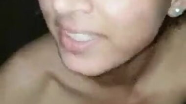 Moo mein discharge mat hona Pakistani Girl Saying