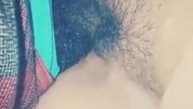Cute desi girl first sex with lover
