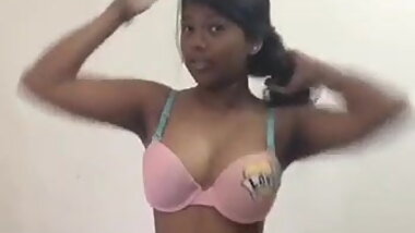 Indian Woman Has INCREDIBLE Body