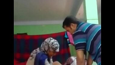 Desi horny babe fucking with cheating married neighbor mms